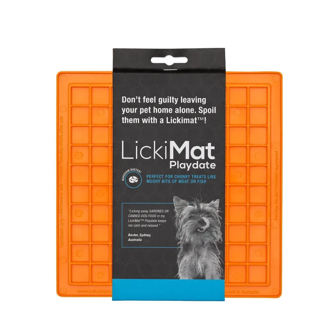 LickiMat Classic Playdate